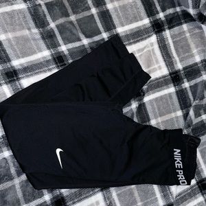 Nike leggings